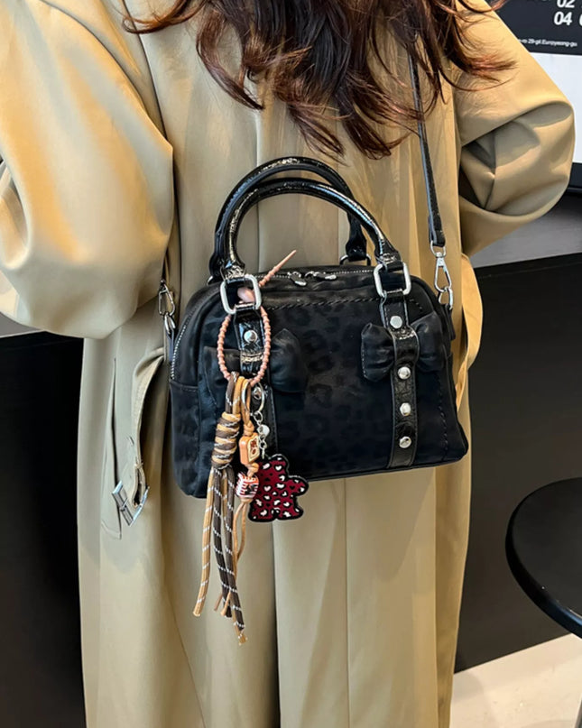 0b5784baf3174372bbeb27597b6523bf-Max-Origin