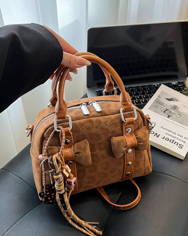 8a2992e21e1144f2a1a1c72ea0a32874-Max-Origin