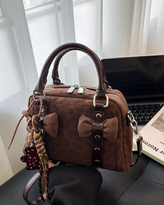 9dbf7529379841e3ba156494bf023233-Max-Origin