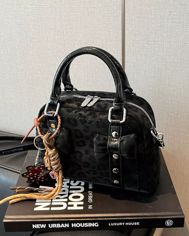 a4b38d4b3b234db599672f0d7516f9a1-Max-Origin